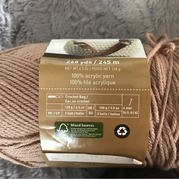 Loops & Threads Impeccable Worsted Yarn Bundle - Picture 8 of 9